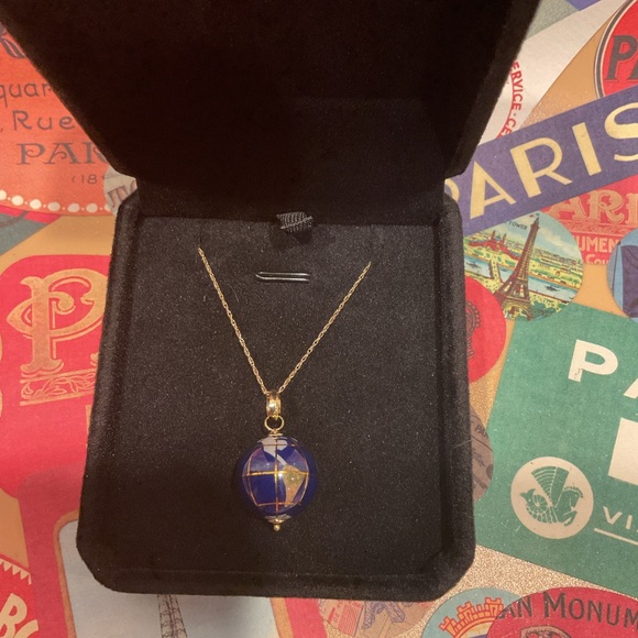 Elegant Blue and 14k Gold Globe Pendant Necklace - Picture 4 of 6